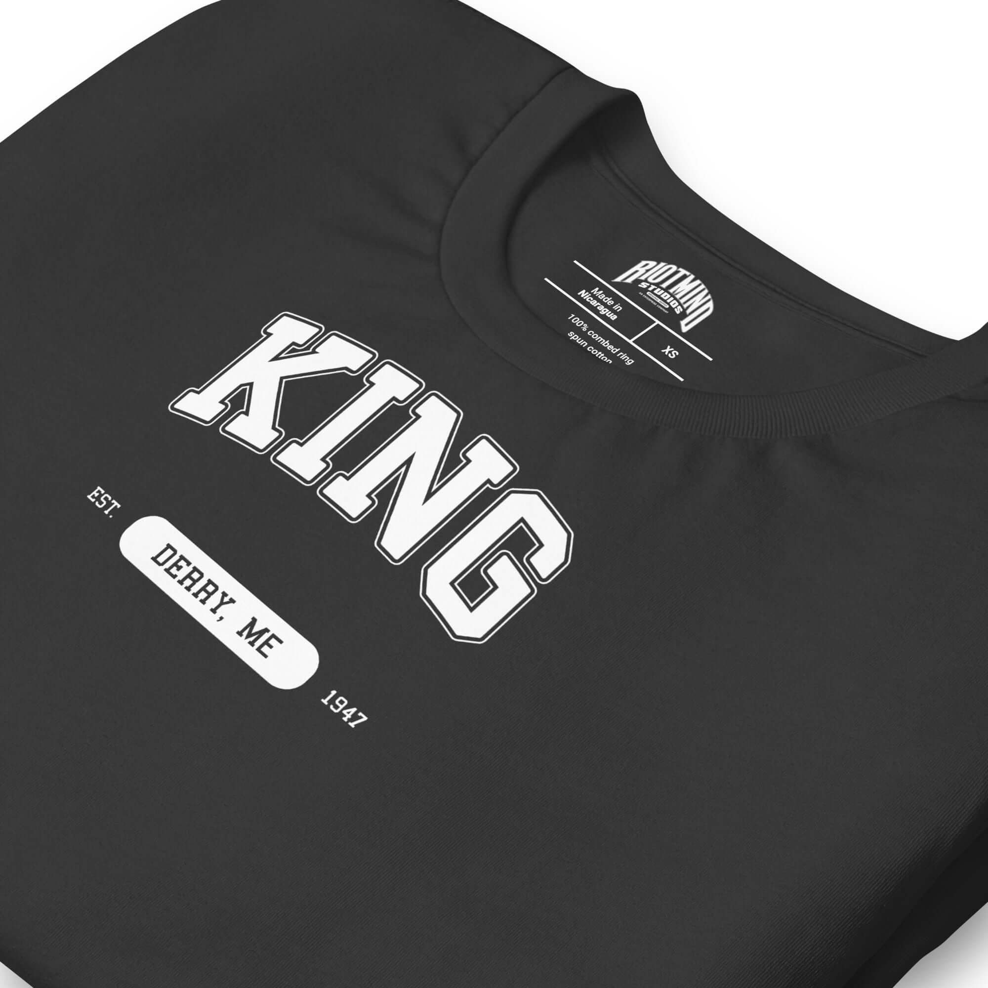 Masters Of Horror College - King Unisex T-Shirt