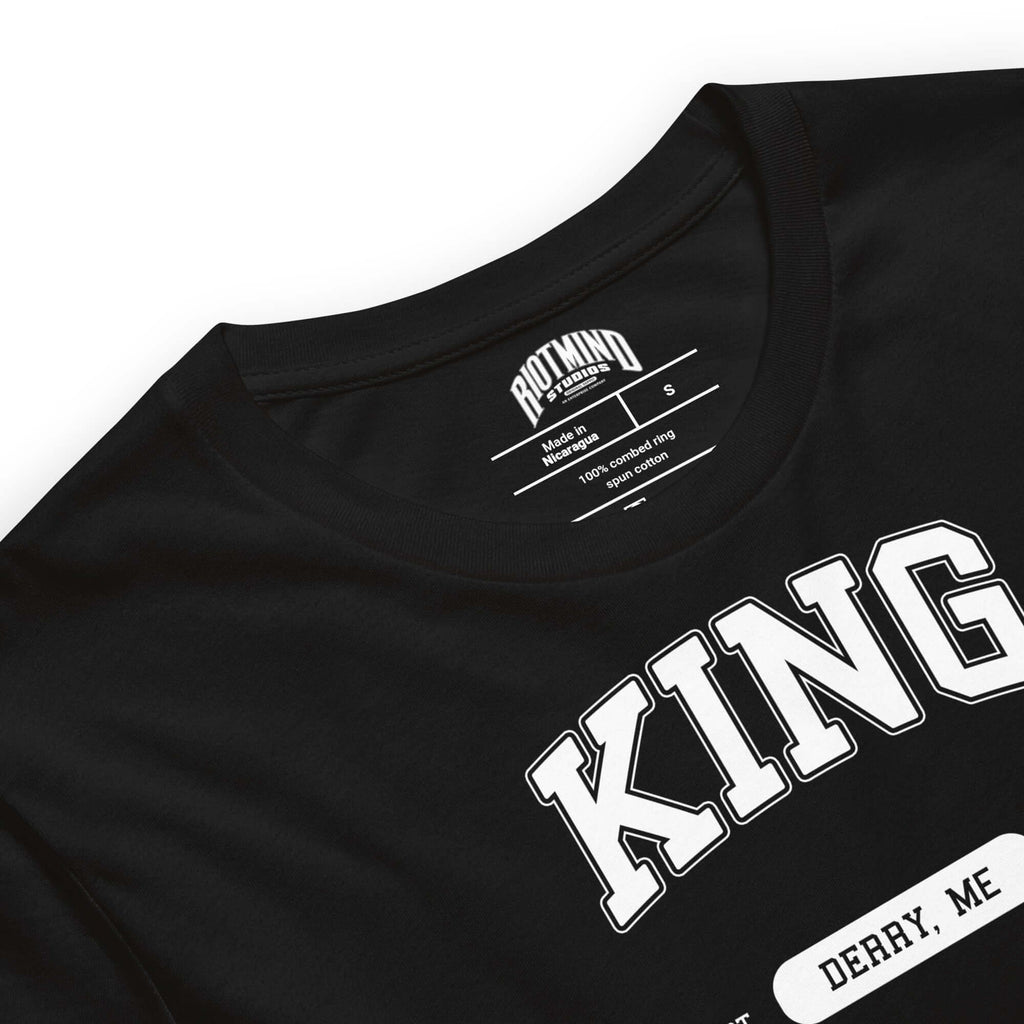 Masters Of Horror College - King Unisex T-Shirt